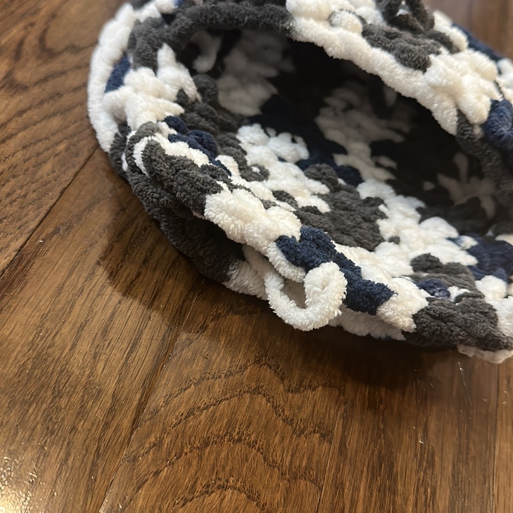 Hand bag - Picture 3 of 3